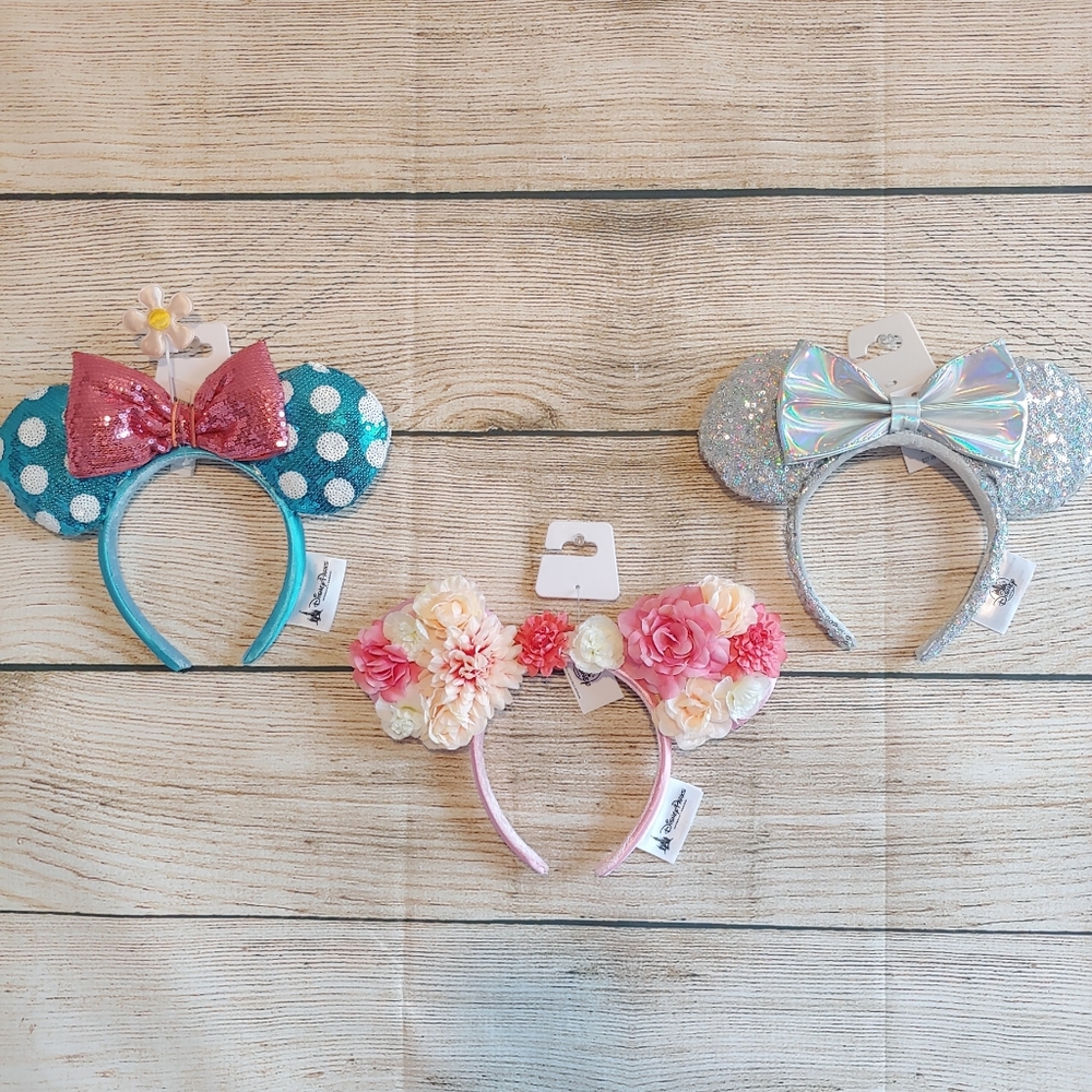 Disney Parks Polka Dots Minnies Ears with Bow - Picture 6 of 6